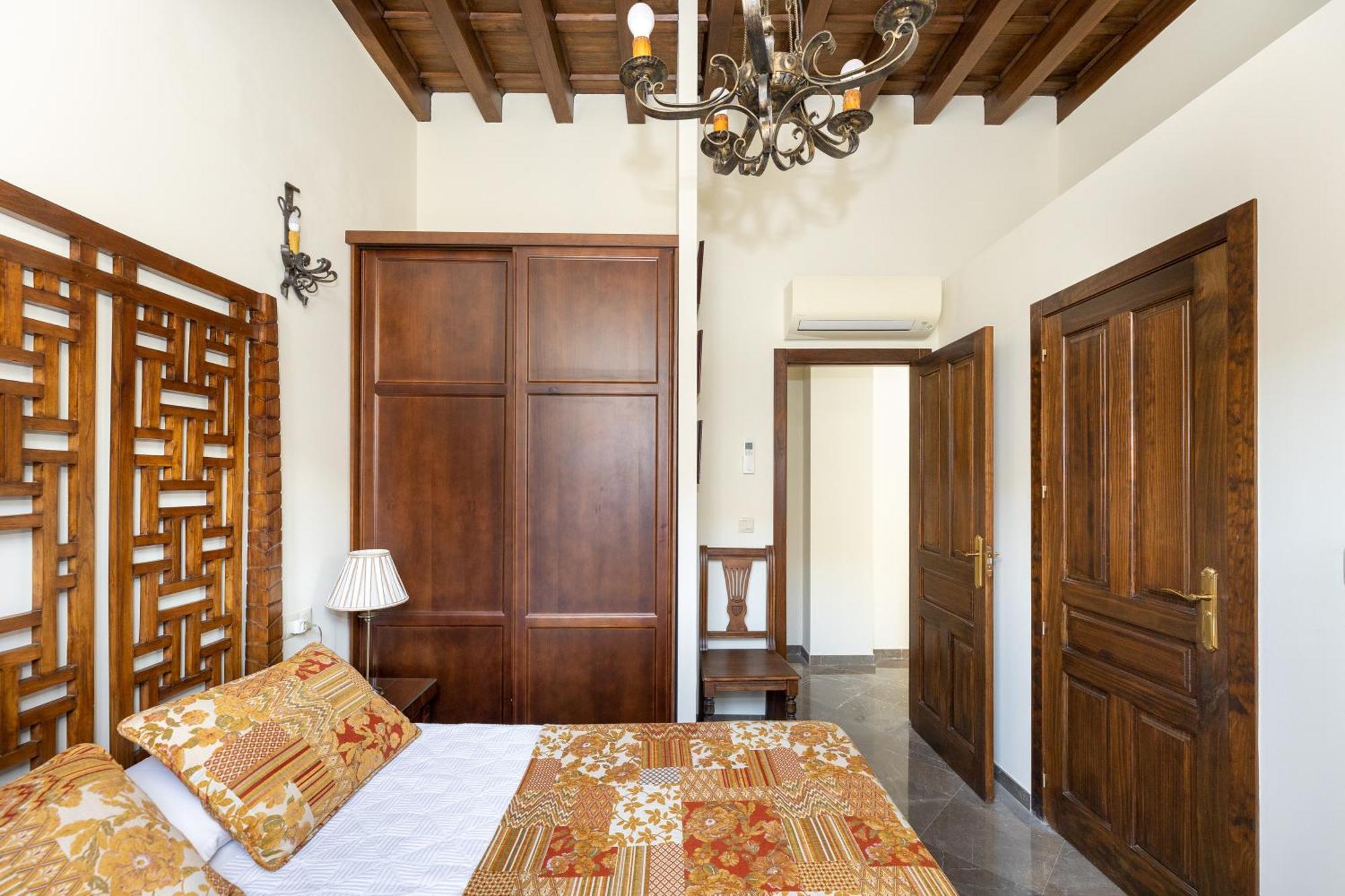 Apartamentos En Pleno Centro, Aljibe Rodrigo Del Campo 1B Granada Buitenkant foto